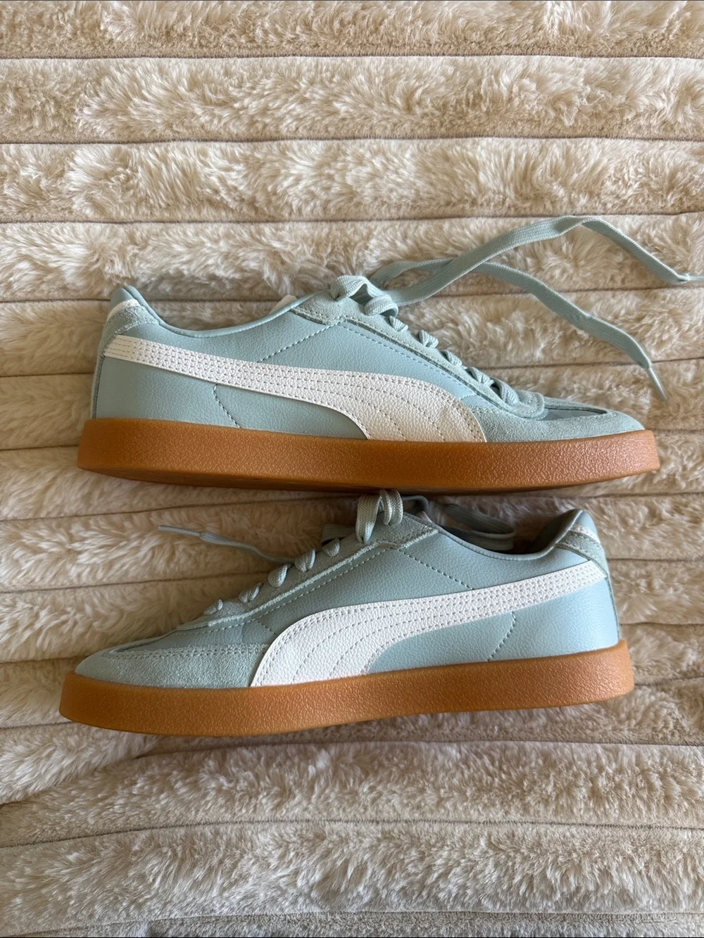 Puma Womens Light Blue White Suede Lace-Up Athletic Sneakers